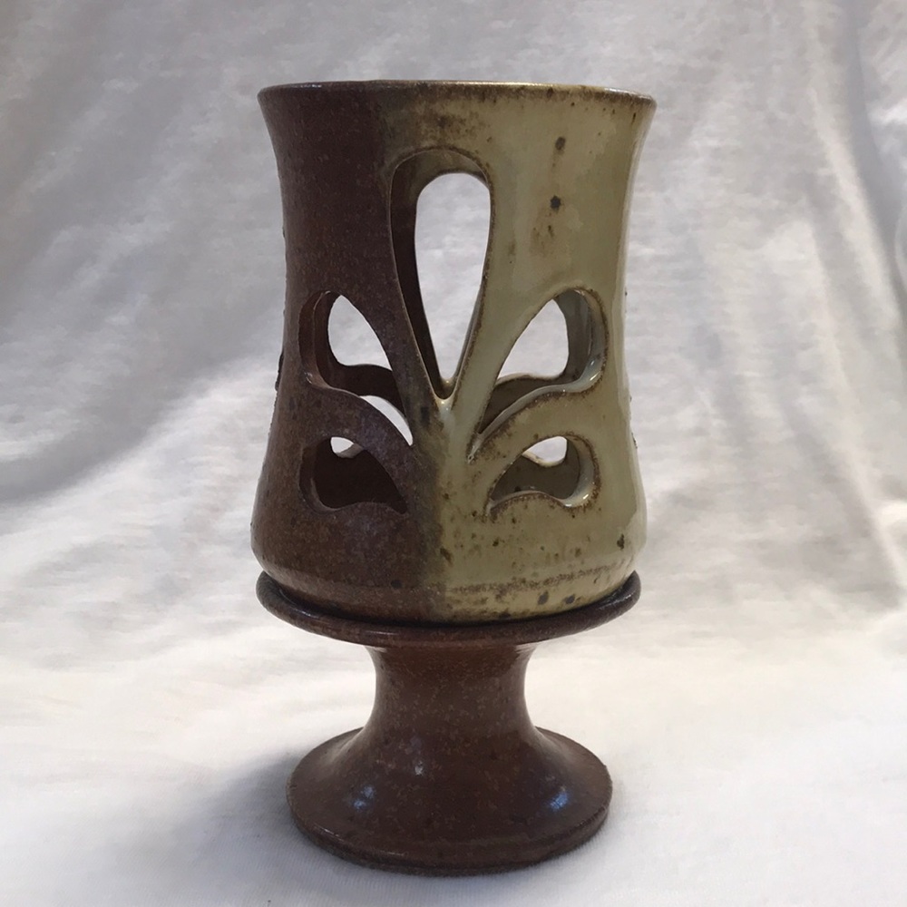 Vintage/MCM Stoneware Pottery‎ Artist Signed Candle Holder
